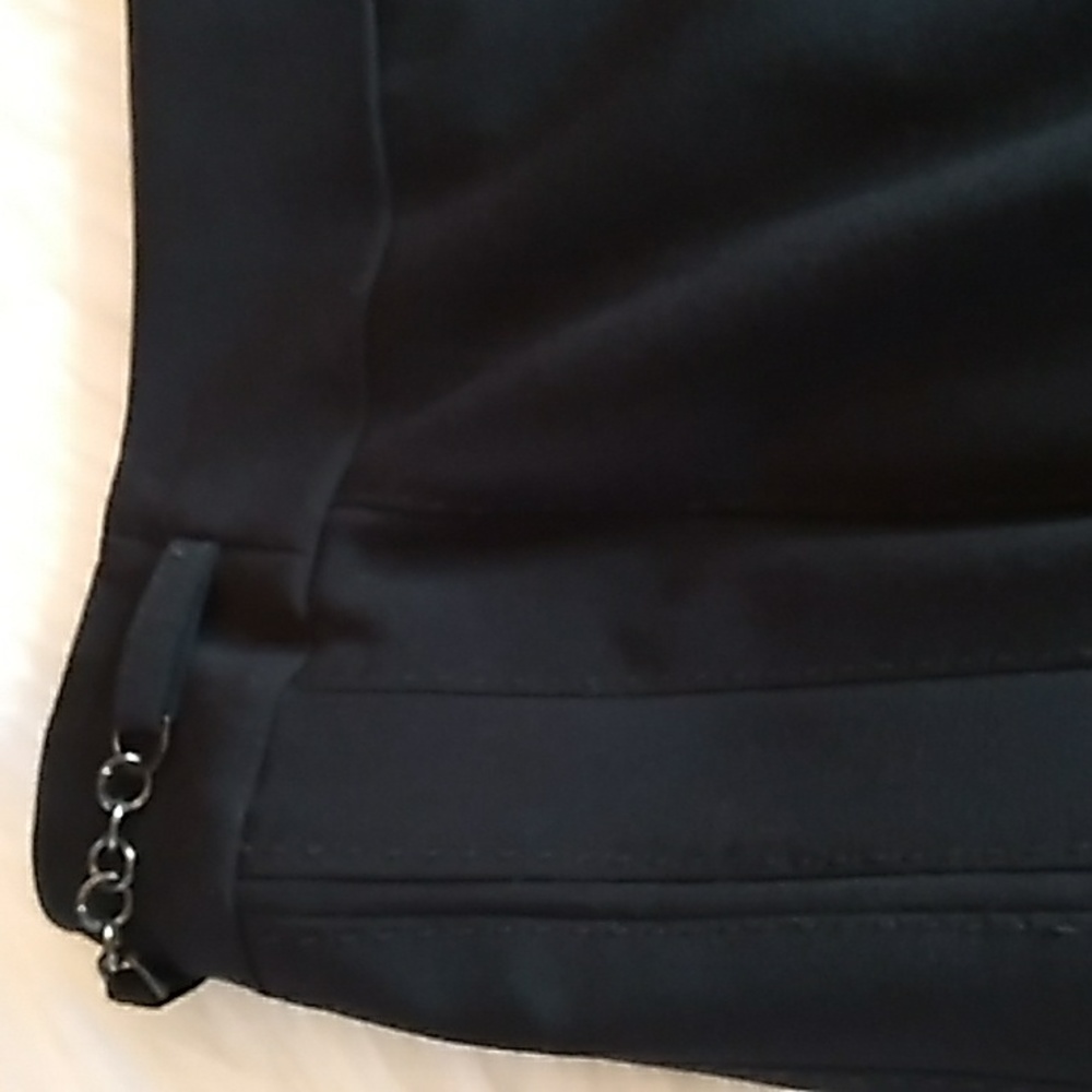 NWT SKIRT A-LINE BLACK PLEATED HEM MINI SIZE 6 WOMENS 6 NWT
